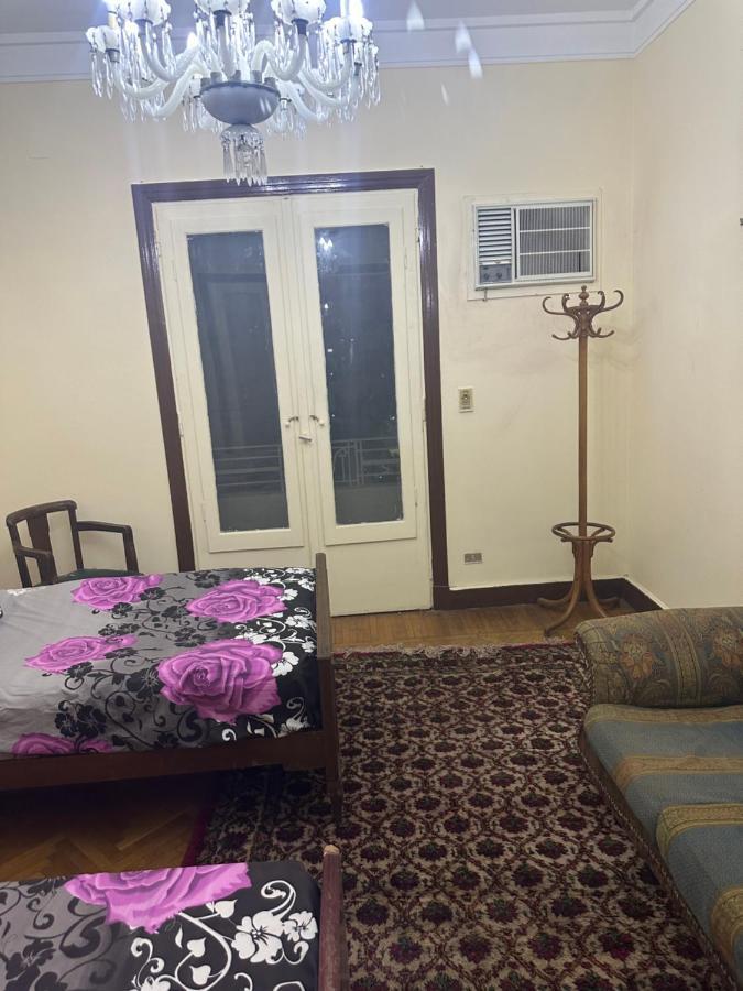 Beautiful Apartment In The Heart Of Cairo Exterior photo